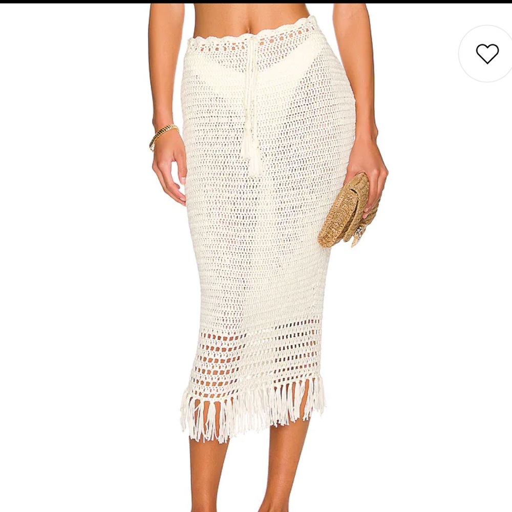 Angelina Midi Skirt in Ivory
MORE TO COME